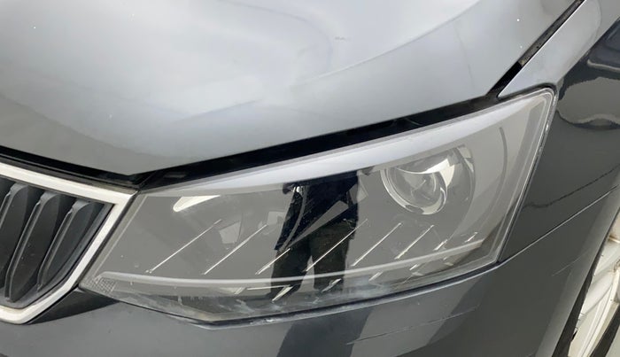 2018 Skoda Rapid STYLE 1.5 TDI AT, Diesel, Automatic, 73,603 km, Left headlight - Minor scratches