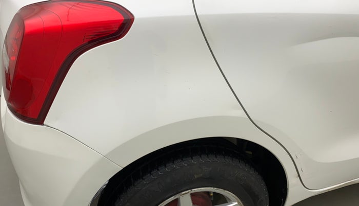 2019 Maruti Swift LXI, CNG, Manual, 81,694 km, Right quarter panel - Slightly dented