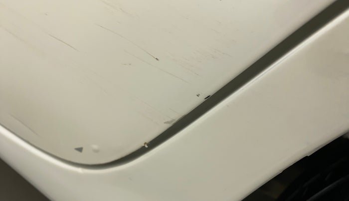 2019 Maruti Swift LXI, CNG, Manual, 81,694 km, Rear left door - Slight discoloration