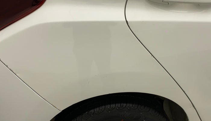 2015 Honda Jazz 1.2L I-VTEC SV, Petrol, Manual, 57,702 km, Right quarter panel - Minor scratches