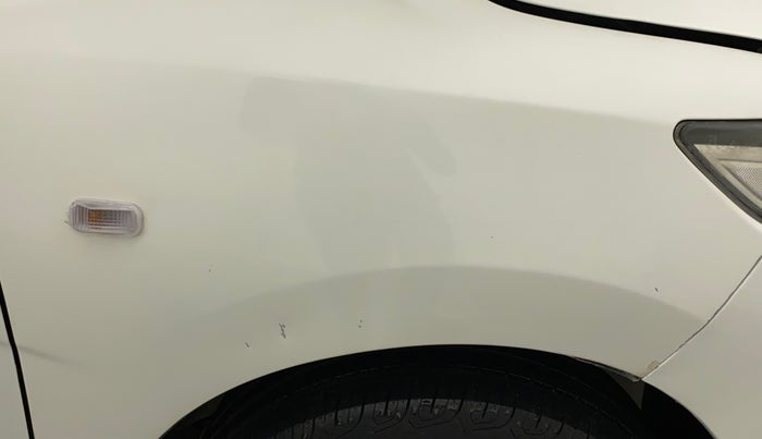2015 Honda Jazz 1.2L I-VTEC SV, Petrol, Manual, 57,702 km, Right fender - Paint has minor damage