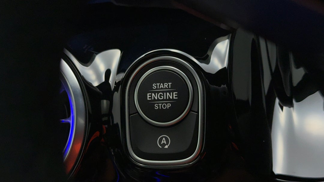 2024 Mercedes-benz GLA 250 4matic (mhev), Automatic, 9439 km, Keyless / Button Start