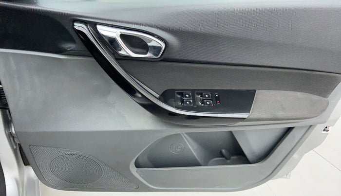 2017 Tata TIGOR XZ 1.2 REVOTRON OPT, Petrol, Manual, 52,604 km, Driver Side Door Panels Control