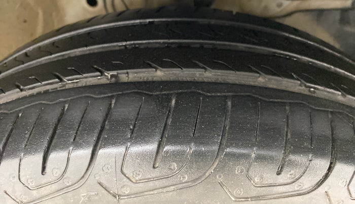 2018 Honda Jazz 1.2 V MT, Petrol, Manual, 54,834 km, Right Front Tyre Tread