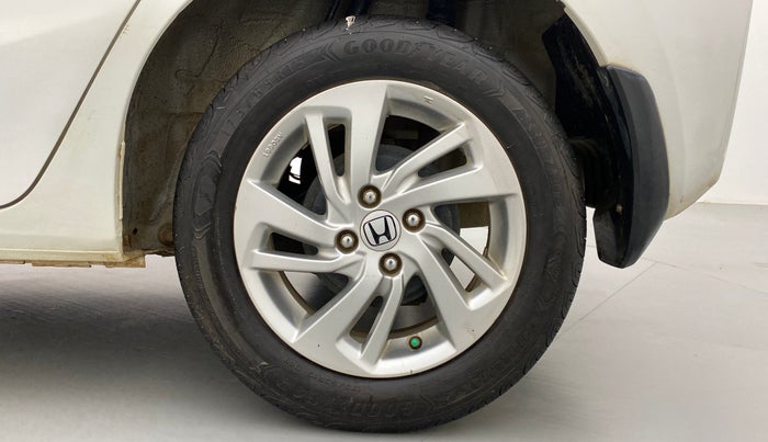 2018 Honda Jazz 1.2 V MT, Petrol, Manual, 54,834 km, Left Rear Wheel