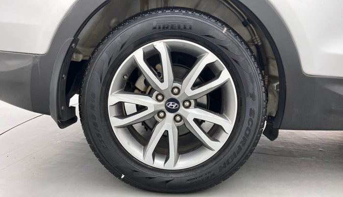 2014 Hyundai Santa Fe 4WD AT, Diesel, Automatic, 73,735 km, Right Rear Wheel