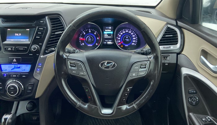 2014 Hyundai Santa Fe 4WD AT, Diesel, Automatic, 73,735 km, Steering Wheel Close Up