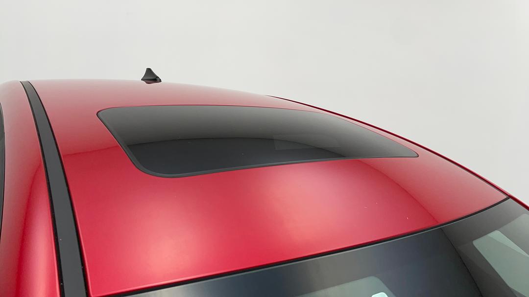 2022 Kia Cerato Gt, Automatic, 3643 km, Roof/Sunroof View