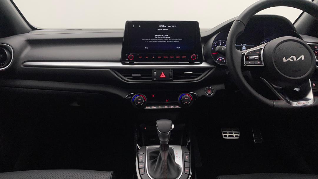 2022 Kia Cerato Gt, Automatic, 3643 km, Dashboard View