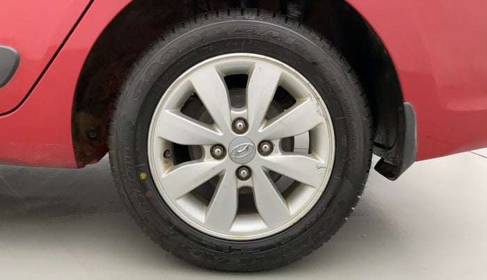 2017 Hyundai Xcent SX 1.2, Petrol, Manual, 55,606 km, Left Rear Wheel