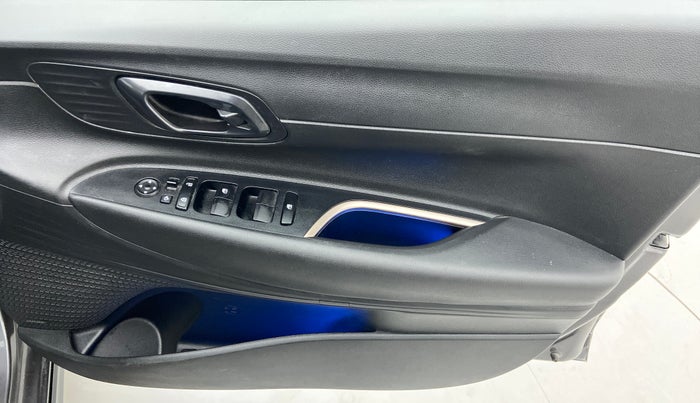 2021 Hyundai NEW I20 ASTA (O) 1.2 MT, Petrol, Manual, 2,966 km, Driver Side Door Panels Control