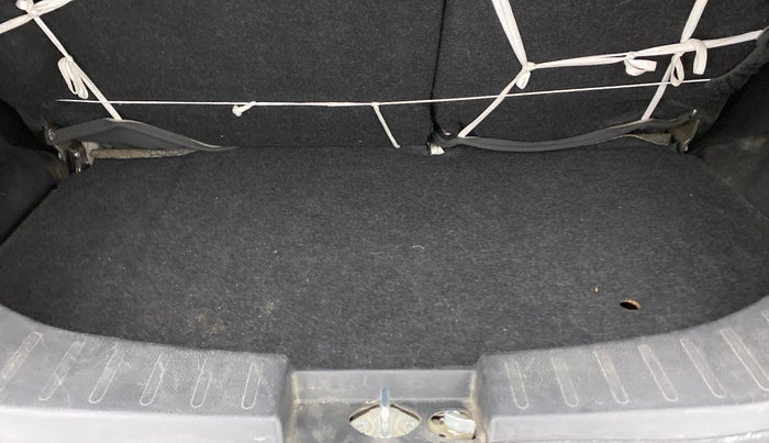 2015 Maruti Wagon R 1.0 VXI, Petrol, Manual, 29,801 km, Boot Inside