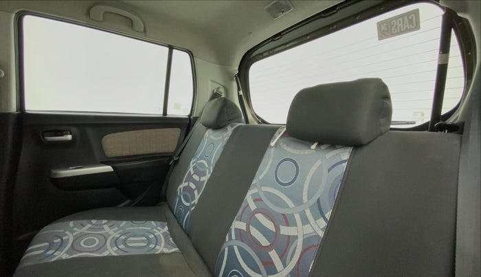 2015 Maruti Wagon R 1.0 VXI, Petrol, Manual, 29,801 km, Right Side Rear Door Cabin