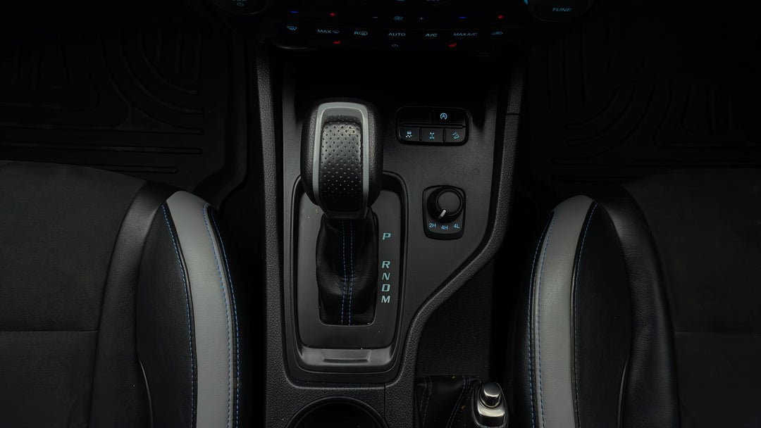 2018 Ford Ranger Raptor 2.0 (4x4), Automatic, 99555 km, Gear Lever 