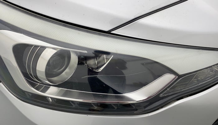 2015 Hyundai i20 Active 1.2 S, CNG, Manual, 94,805 km, Right headlight - Minor scratches