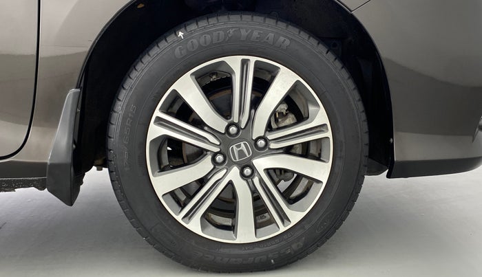 2019 Honda City V MT PETROL, Petrol, Manual, 15,668 km, Right Front Wheel
