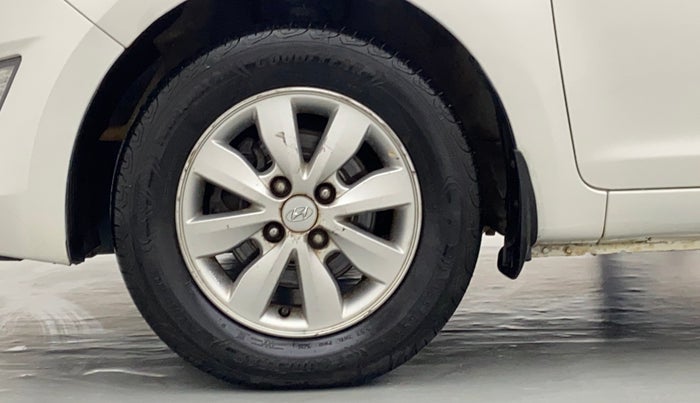 2014 Hyundai i20 SPORTZ 1.2 VTVT, Petrol, Manual, 89,326 km, Left Front Wheel