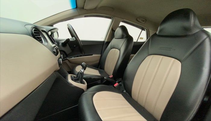 2017 Hyundai Grand i10 ASTA 1.2 KAPPA VTVT, Petrol, Manual, 71,994 km, Right Side Front Door Cabin