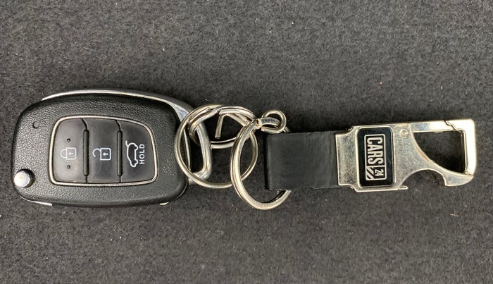 2017 Hyundai Elite i20 SPORTZ 1.2, Petrol, Manual, 33,269 km, Key Close Up