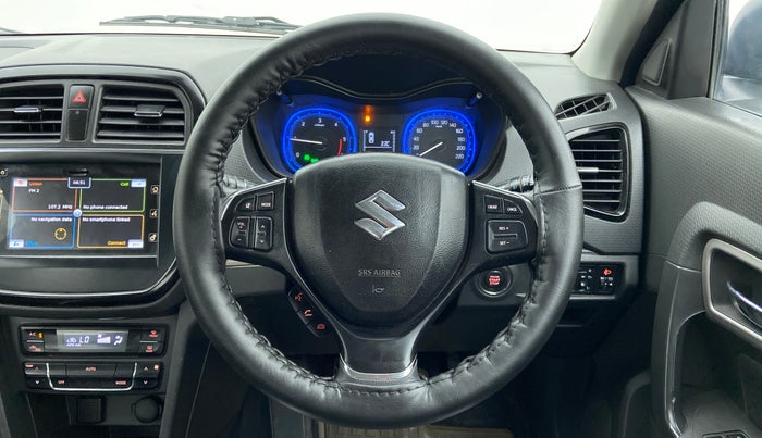 2016 Maruti Vitara Brezza ZDI PLUS, Diesel, Manual, 1,51,913 km, Steering Wheel Close Up