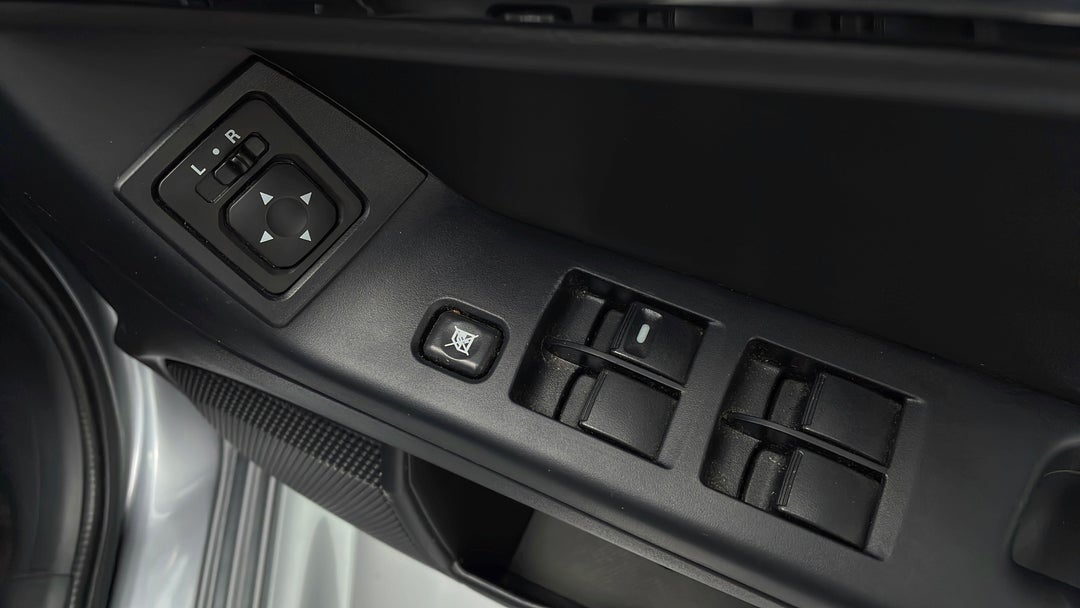 2017 Mitsubishi Lancer Black Edition (es), Automatic, 54900 km, Drivers Side Door Panel Controls