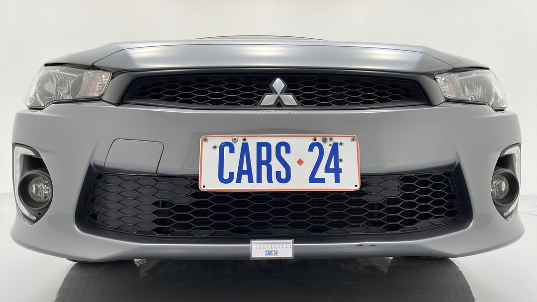 2017 Mitsubishi Lancer Black Edition (es), Automatic, 54900 km, Bumper Front Chip