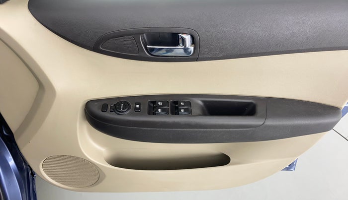 2012 Hyundai i20 SPORTZ 1.2 VTVT, Petrol, Manual, 87,972 km, Driver Side Door Panels Control