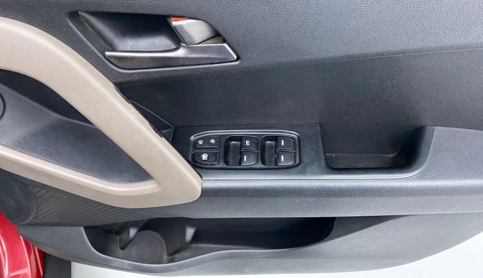 2016 Hyundai Creta 1.6 SX PLUS PETROL, Petrol, Manual, 46,122 km, Driver Side Door Panels Control