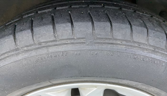 2016 Hyundai Creta 1.6 SX PLUS PETROL, Petrol, Manual, 46,122 km, Left Rear Tyre Tread