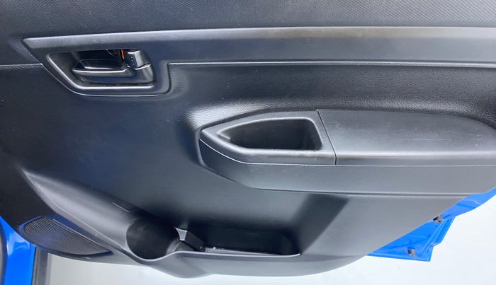 2019 Maruti S PRESSO VXI PLUS, Petrol, Manual, 22,072 km, Driver Side Door Panels Control