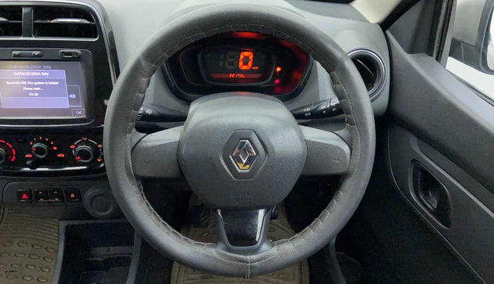 2016 Renault Kwid 1.0 RXT Opt, Petrol, Manual, 22,233 km, Steering Wheel Close Up