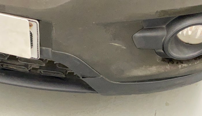 2016 Renault Kwid 1.0 RXT Opt, Petrol, Manual, 22,233 km, Front bumper - Minor damage