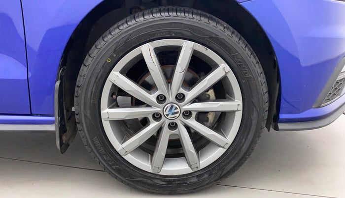 2019 Volkswagen Vento HIGHLINE PLUS 1.2 AT 16 ALLOY, Petrol, Automatic, 59,026 km, Right Front Wheel