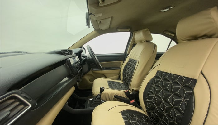 2018 Honda Amaze 1.5L I-DTEC S, Diesel, Manual, 1,16,404 km, Right Side Front Door Cabin