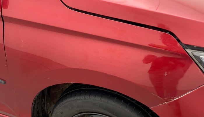 2018 Honda Amaze 1.5L I-DTEC S, Diesel, Manual, 1,16,404 km, Right fender - Minor scratches