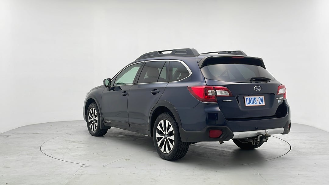 Left Back Diagonal (45- Degree) View