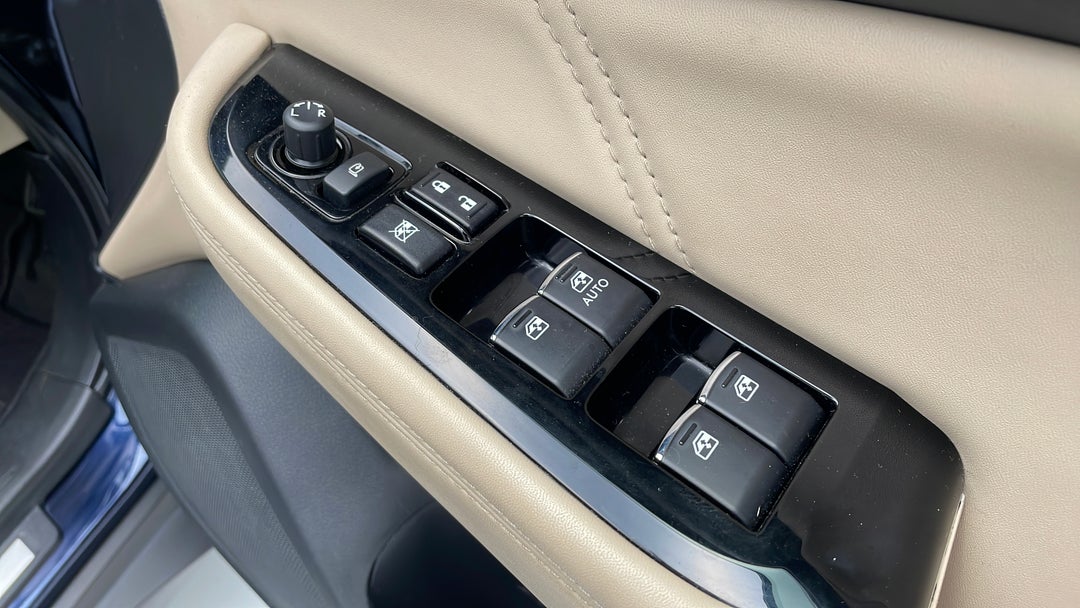 Drivers Side Door Panel Controls