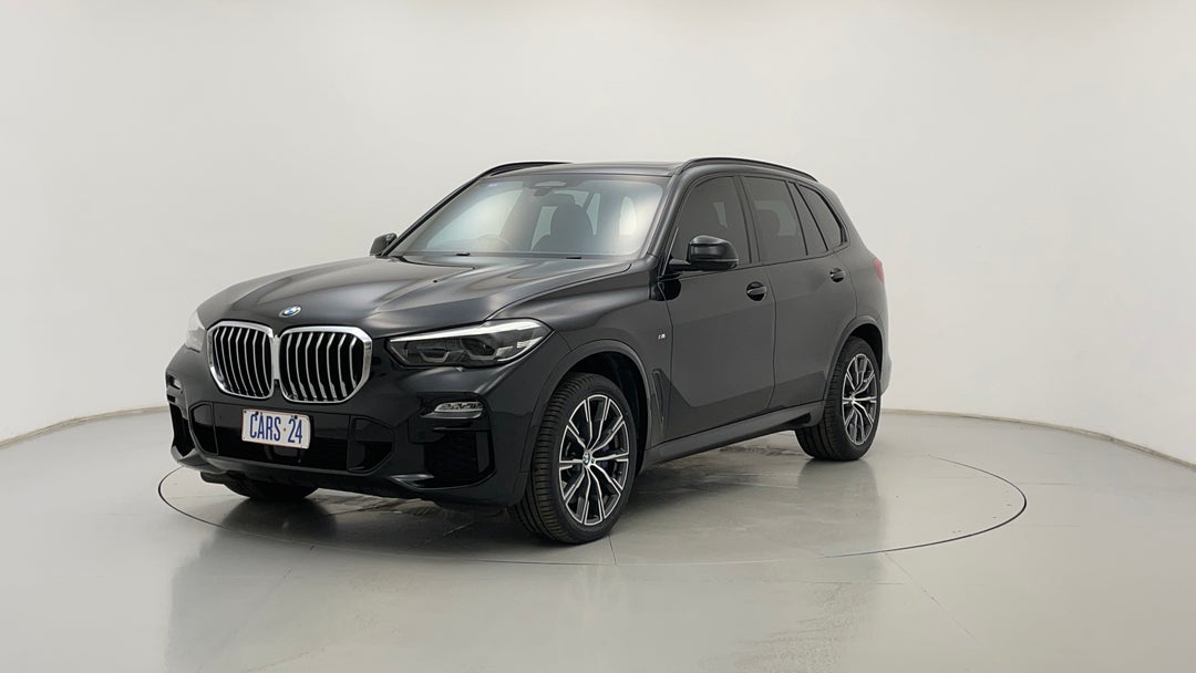 Left Front Diagonal (45- Degree) View