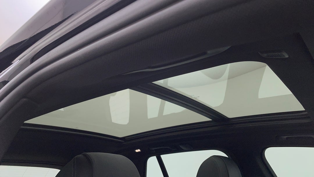 Interior Sunroof/Moonroof
