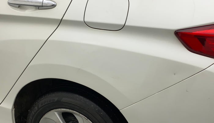 2016 Honda City 1.5L I-VTEC VX, CNG, Manual, 53,996 km, Left quarter panel - Paint has minor damage