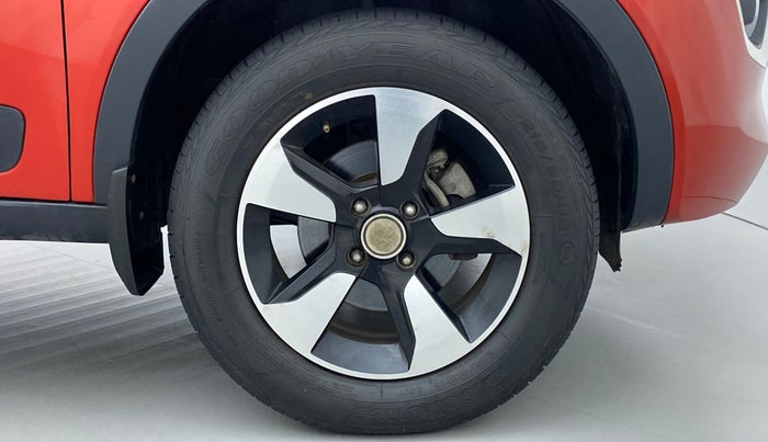 2018 Tata NEXON XZ+ 1.2 DUAL TONE, Petrol, Manual, 21,128 km, Right Front Wheel
