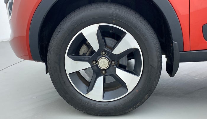 2018 Tata NEXON XZ+ 1.2 DUAL TONE, Petrol, Manual, 21,128 km, Left Front Wheel