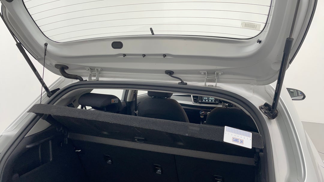 2019 Kia Rio S, Automatic, 46869 km, Boot Interior Wear