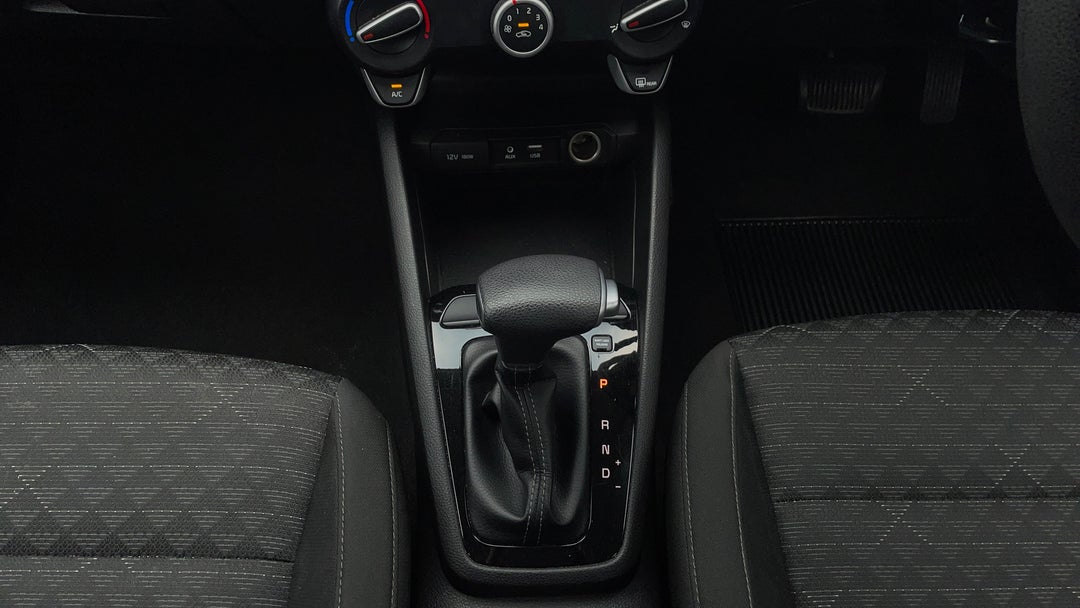 2019 Kia Rio S, Automatic, 46869 km, Gear Lever 