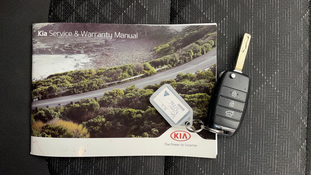 2019 Kia Rio S, Automatic, 46869 km, Key Close-up