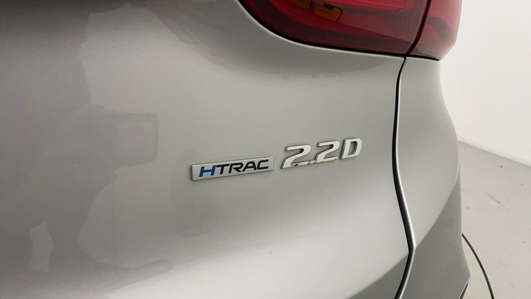 2020 Hyundai Santa Fe Highlander Crdi Blk-bge (AWD), Automatic, 41276 km, Badge (Boot Right Side)