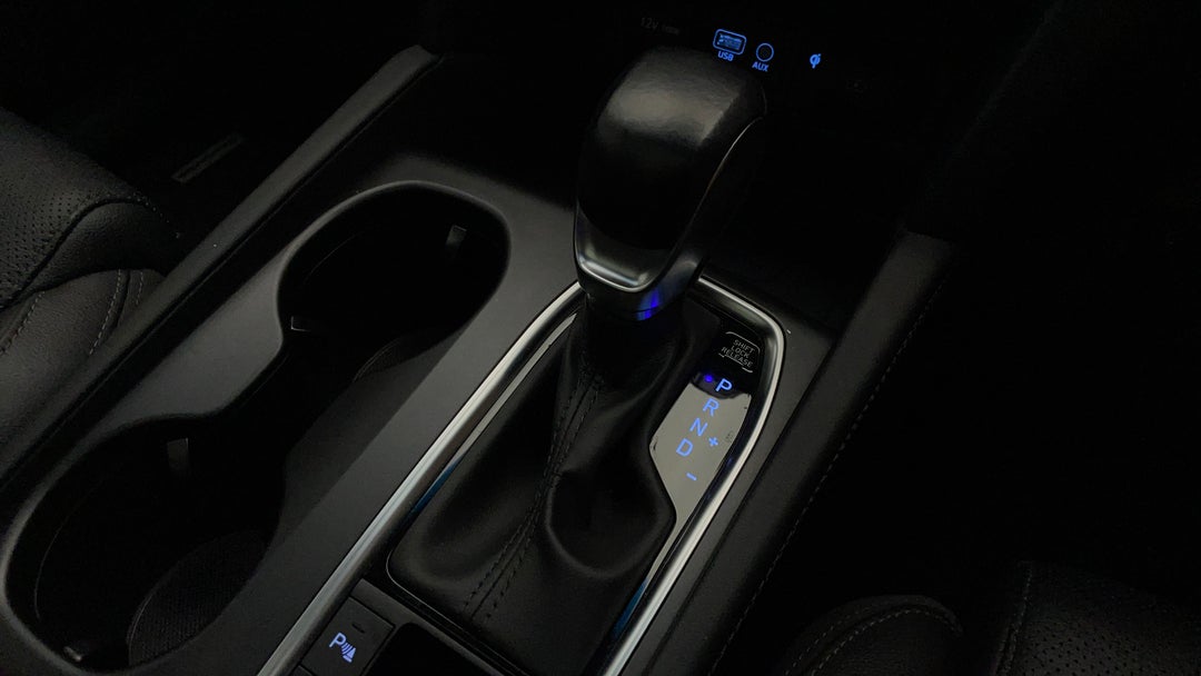 2020 Hyundai Santa Fe Highlander Crdi Blk-bge (AWD), Automatic, 41276 km, Gear Lever 