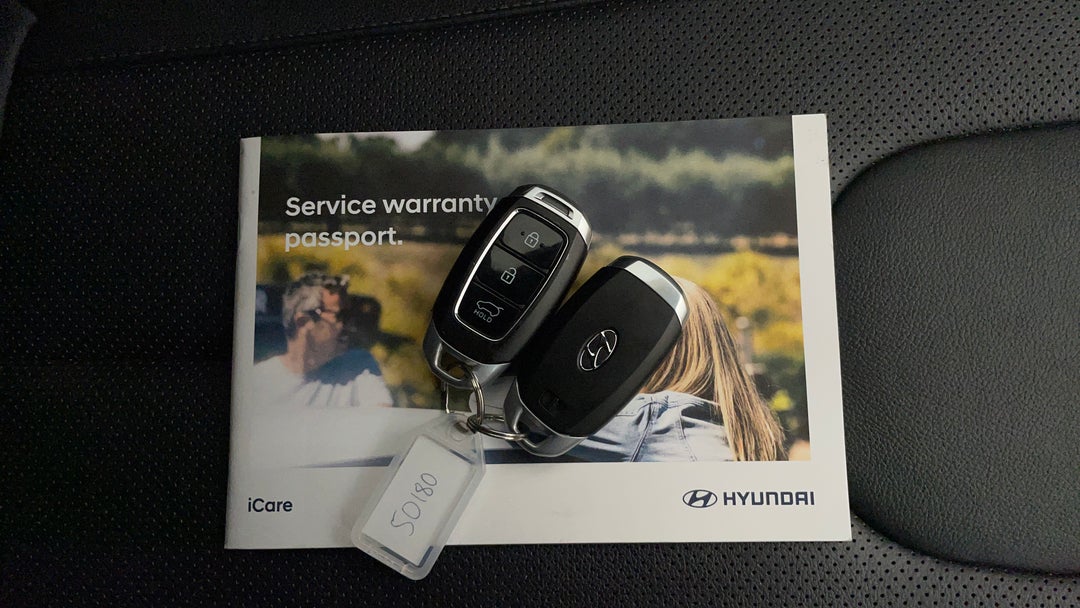 2020 Hyundai Santa Fe Highlander Crdi Blk-bge (AWD), Automatic, 41276 km, Key Close-up