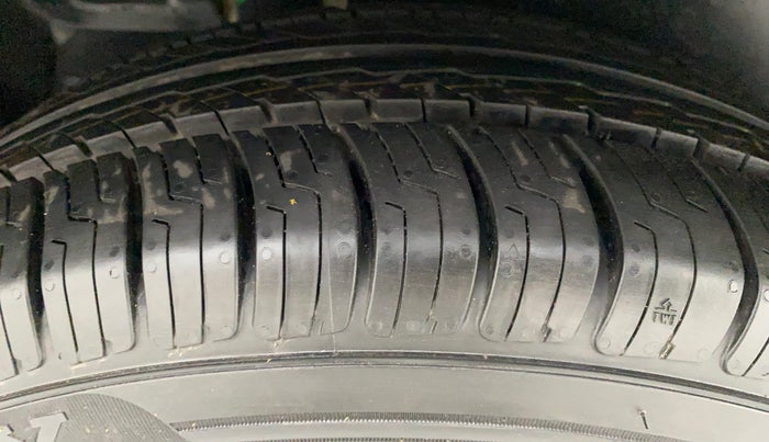 2018 Maruti Ertiga VDI SHVS, Diesel, Manual, 70,534 km, Right Rear Tyre Tread