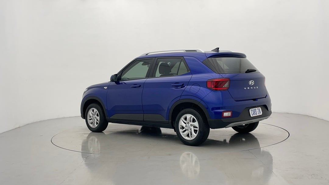 Left Back Diagonal (45- Degree) View